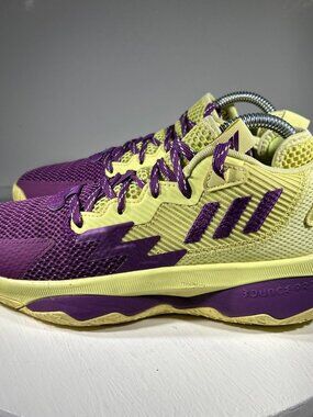 Adidas Dame 8 Dame Time Basketball Shoes Mens Boys Size 6 Purple Yellow Sneakers